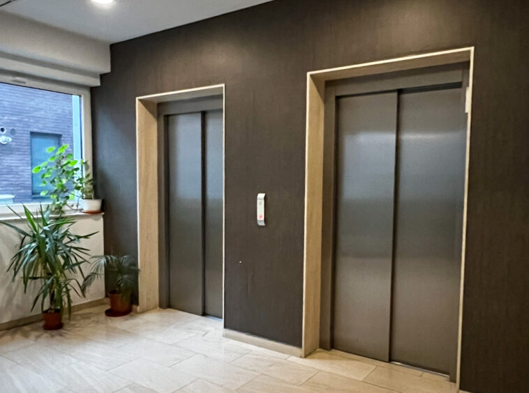 apartament sector 1 topo point estate