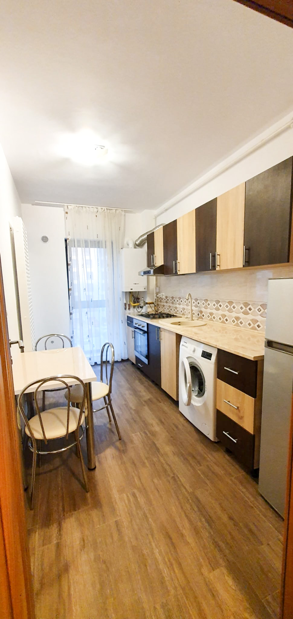 apartament mall Plaza topo point testate